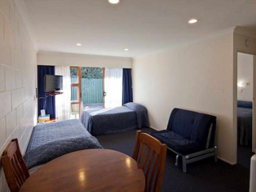 Pukekohe Motel Exterior foto